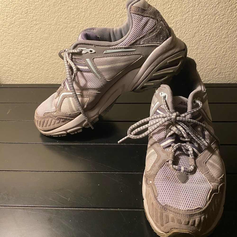 Avia Athletic Shoes